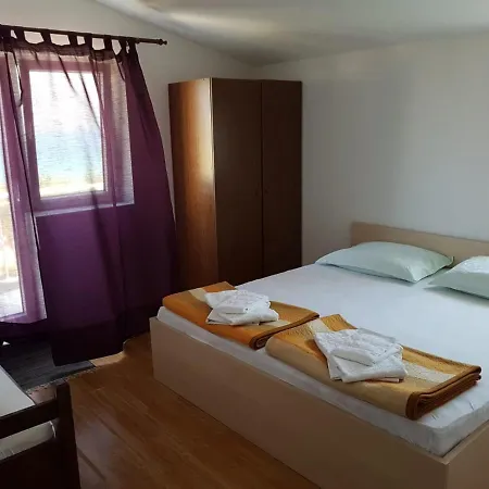 Bule Ražanac